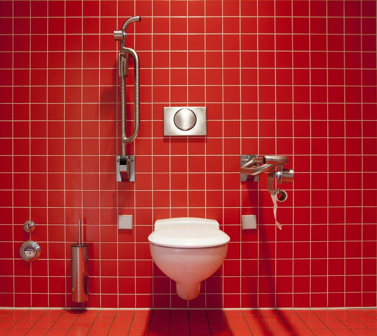 ユニバーサルデザイン　トイレ